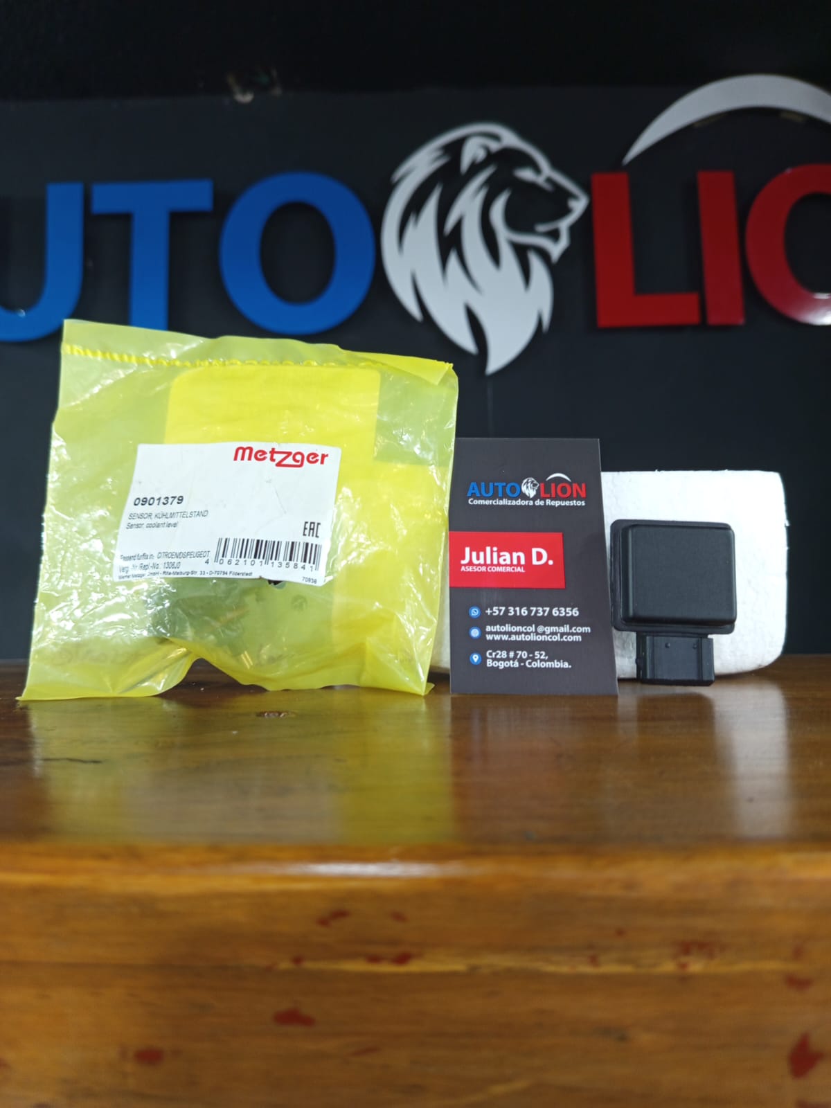 SENSOR DE NIVEL DEL DEPOSITO  REFRIGERANTE 